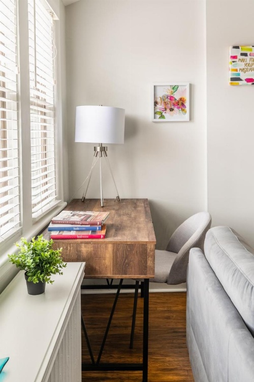 Stunning 1BR - Boutique Apartment - PRIME Location! image 8